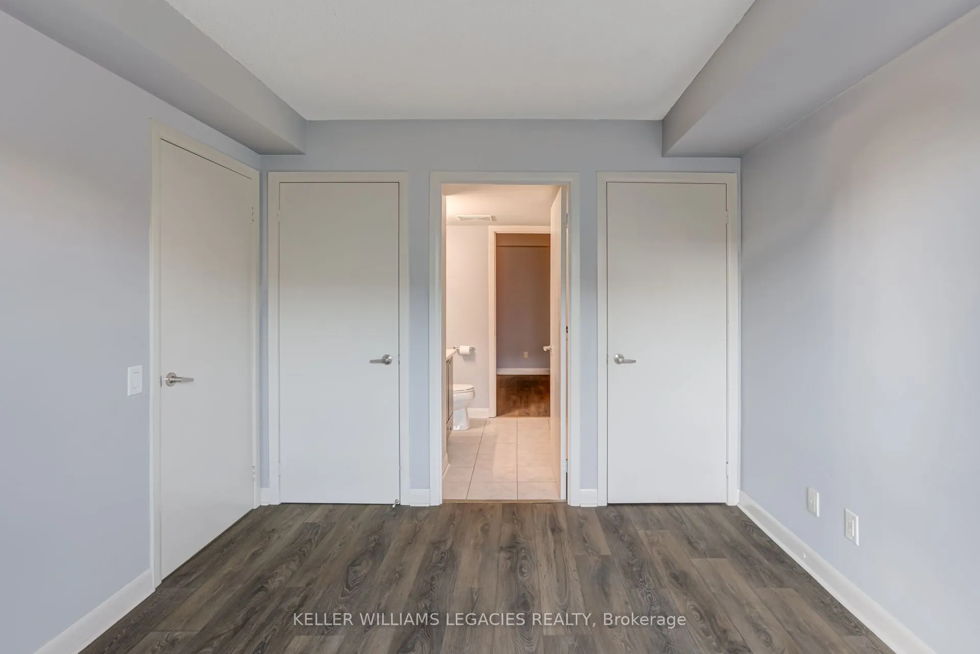 525 Wilson Avenue, #842