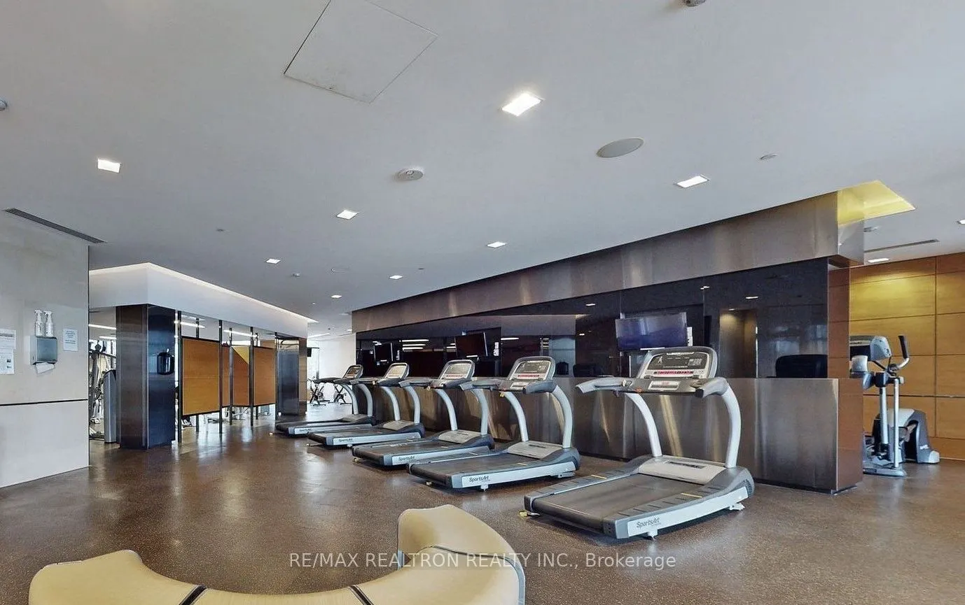 5 Sheppard Avenue E, #2718