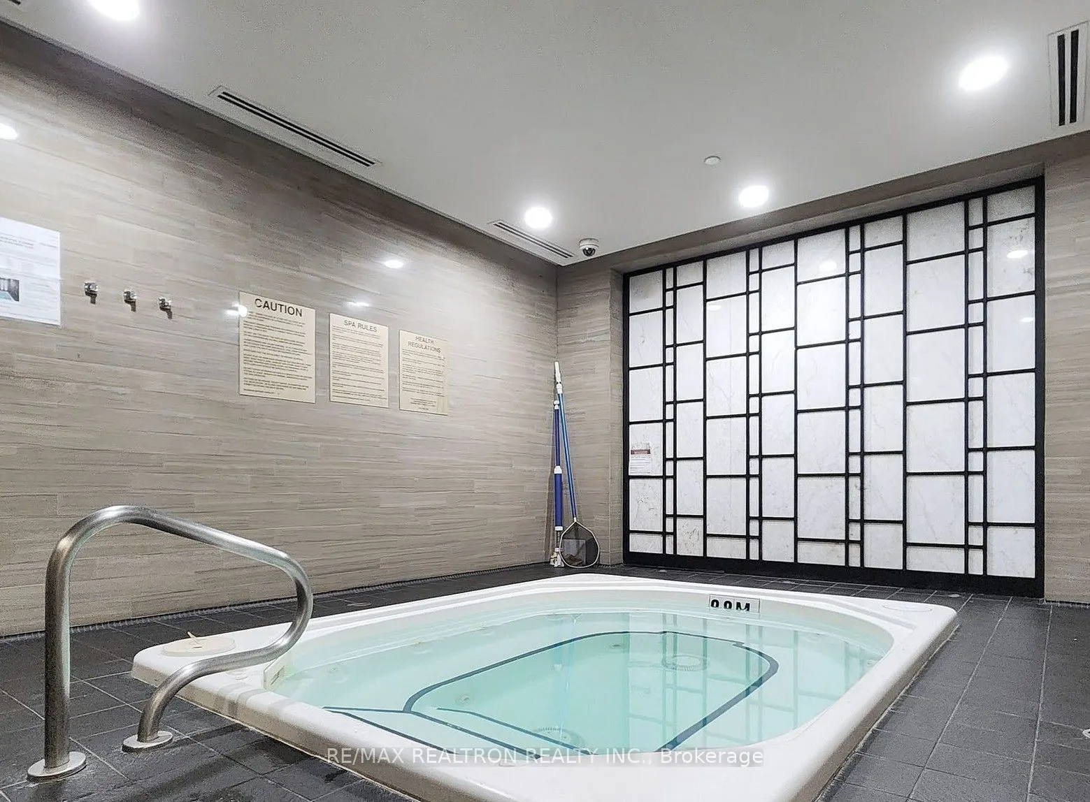 5 Sheppard Avenue E, #2718