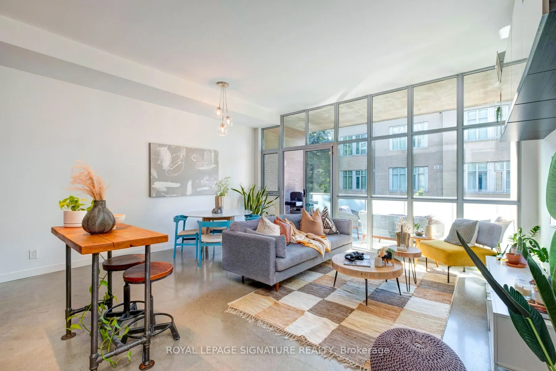 52 Sumach Street, #208