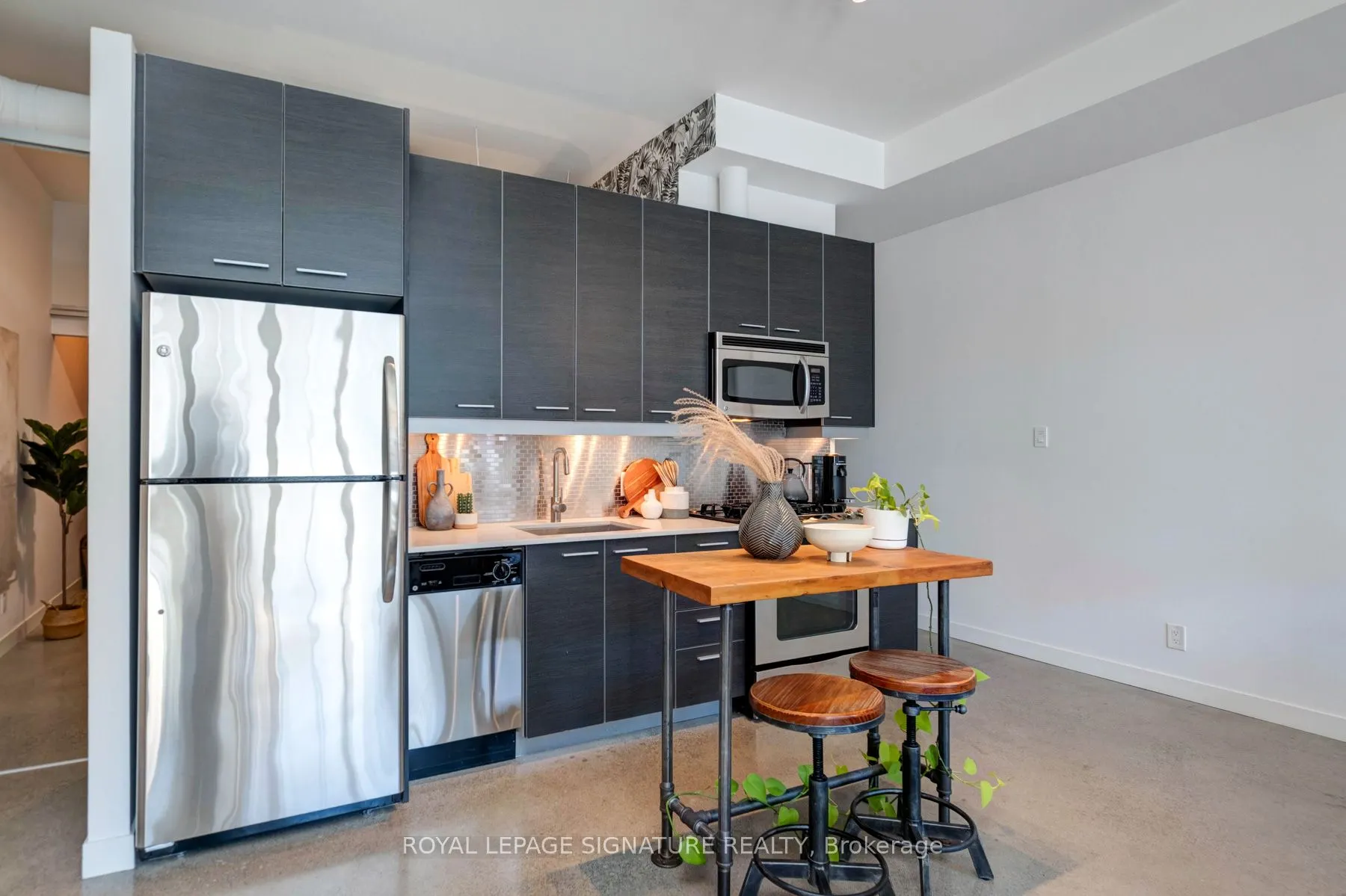 52 Sumach Street, #208