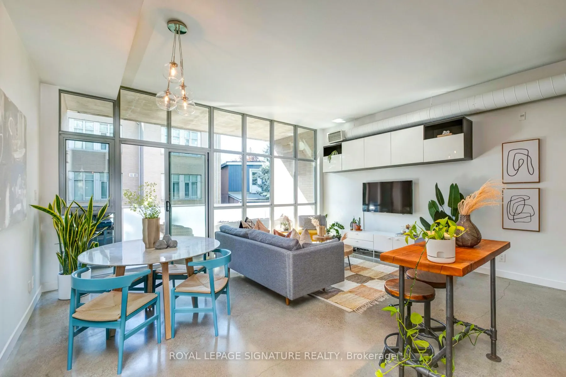 52 Sumach Street, #208