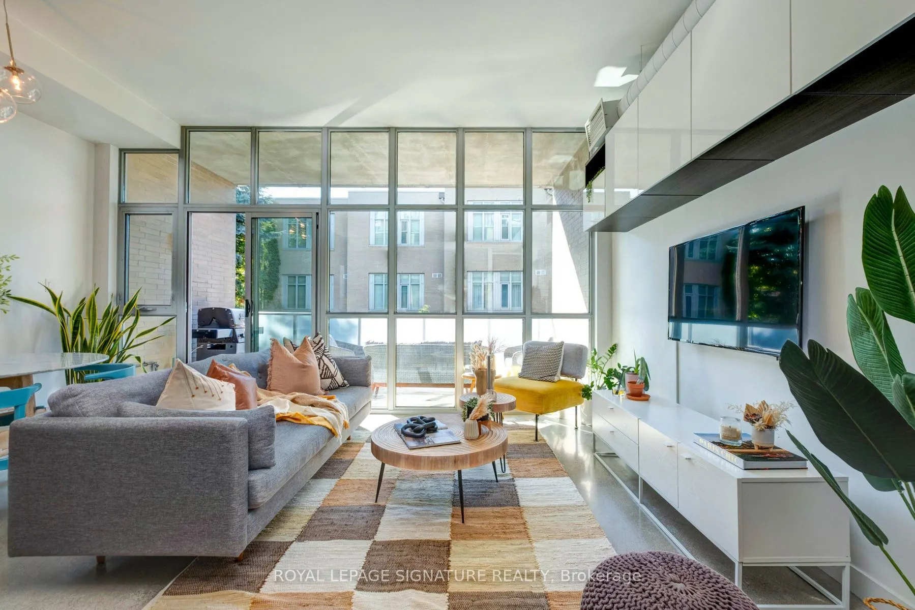 52 Sumach Street, #208
