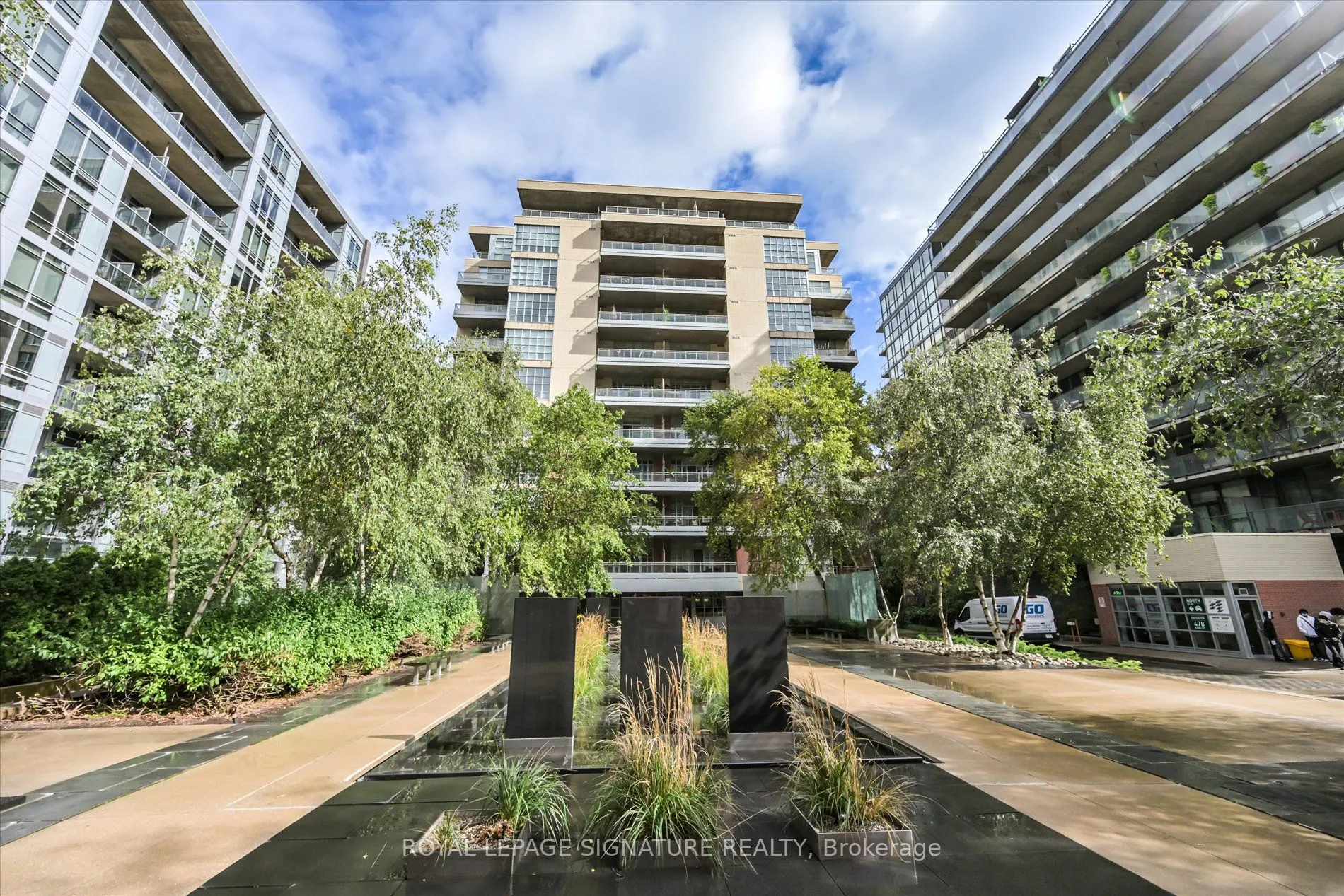 23 Brant Street, #305