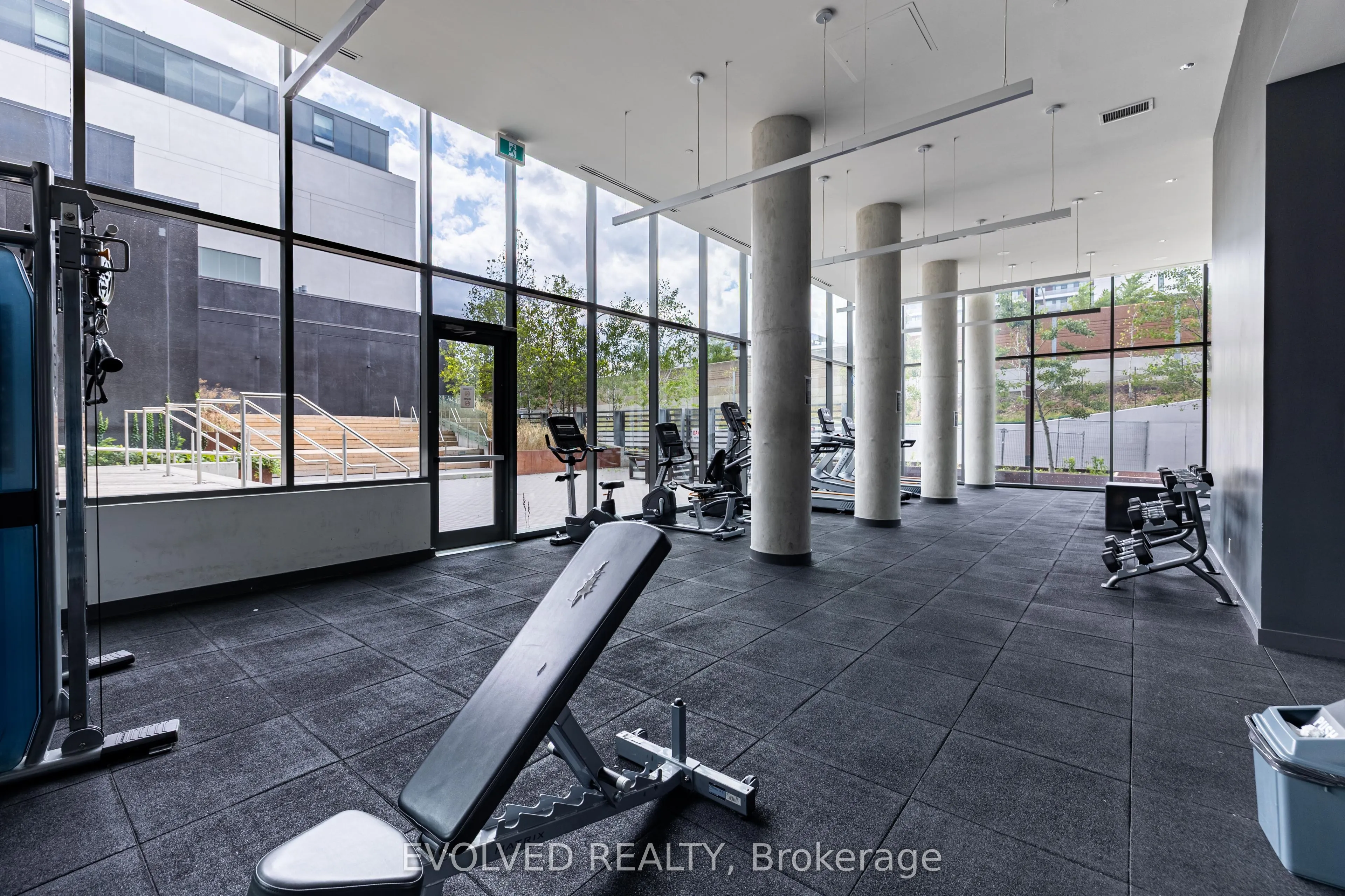 120 varna Drive, #620
