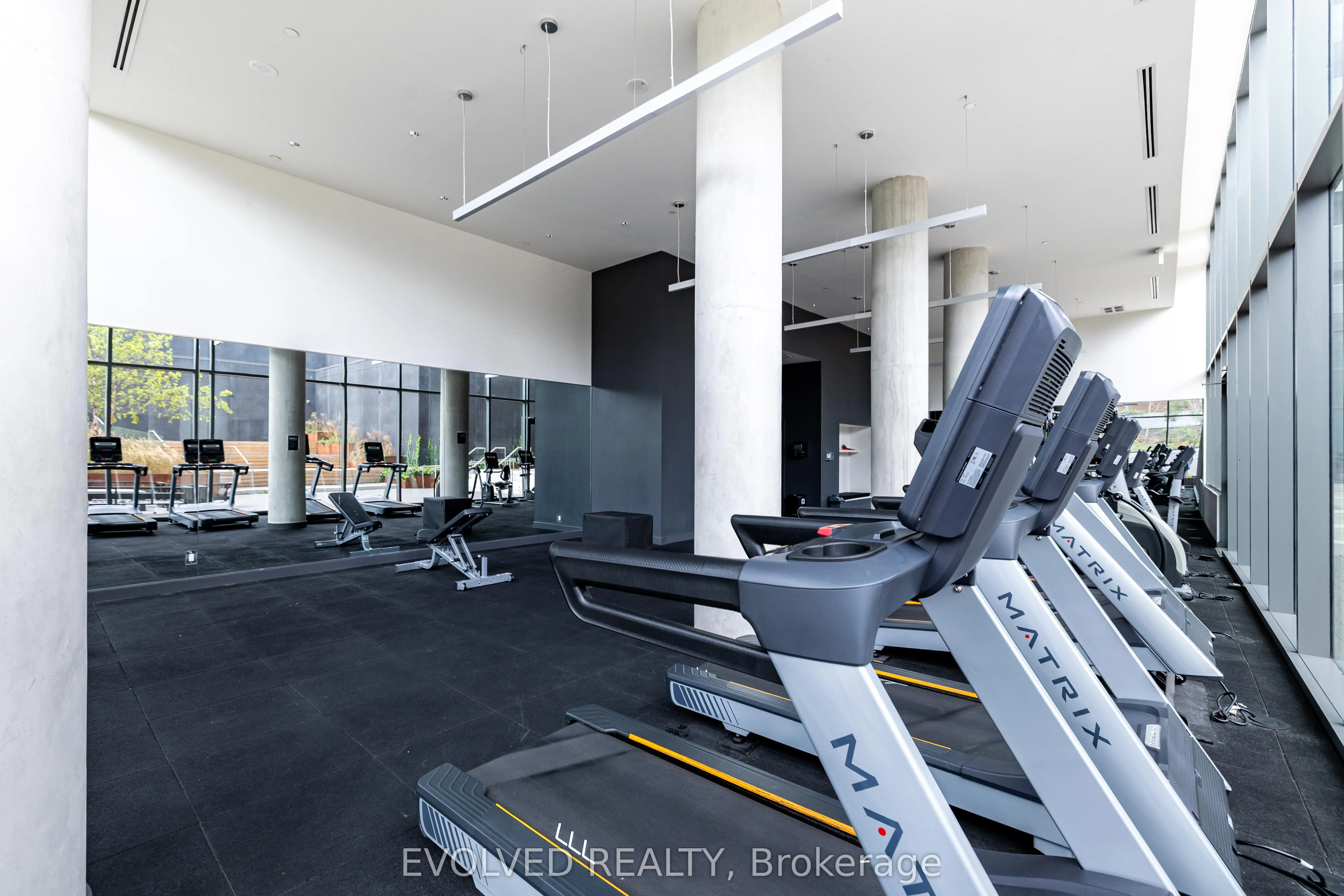 120 varna Drive, #620