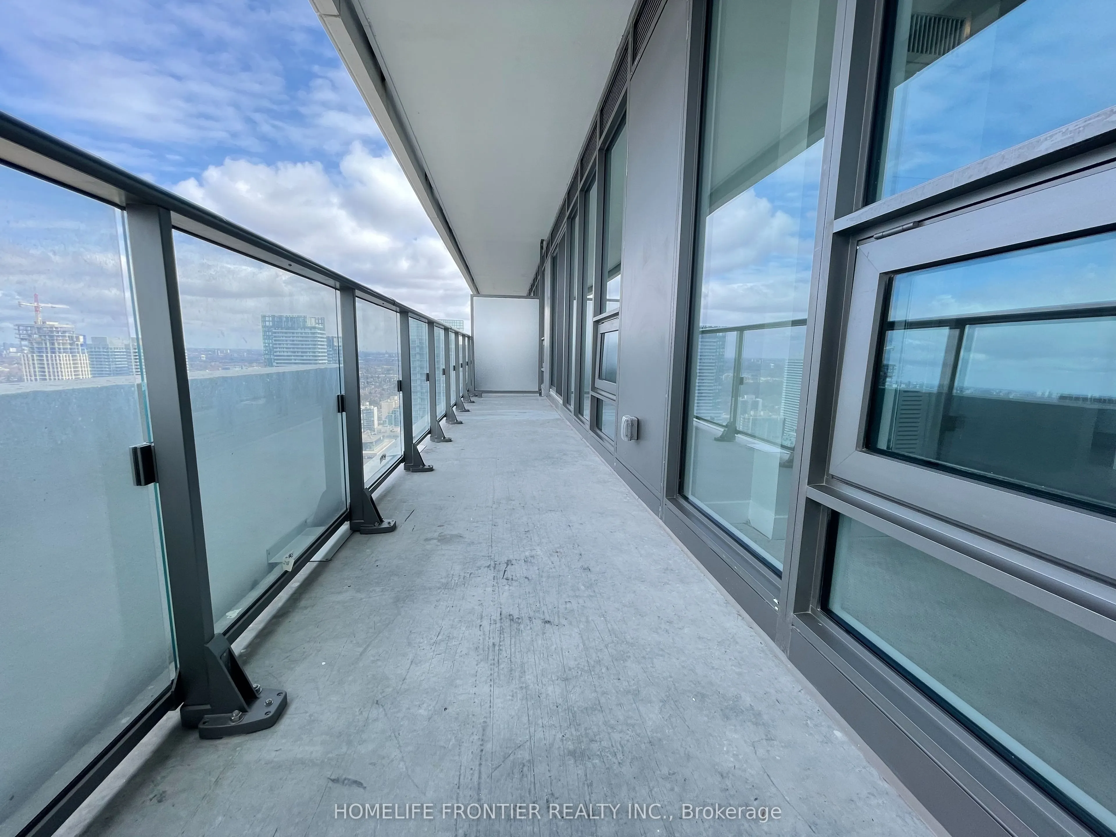 2221 Yonge Street, #3501