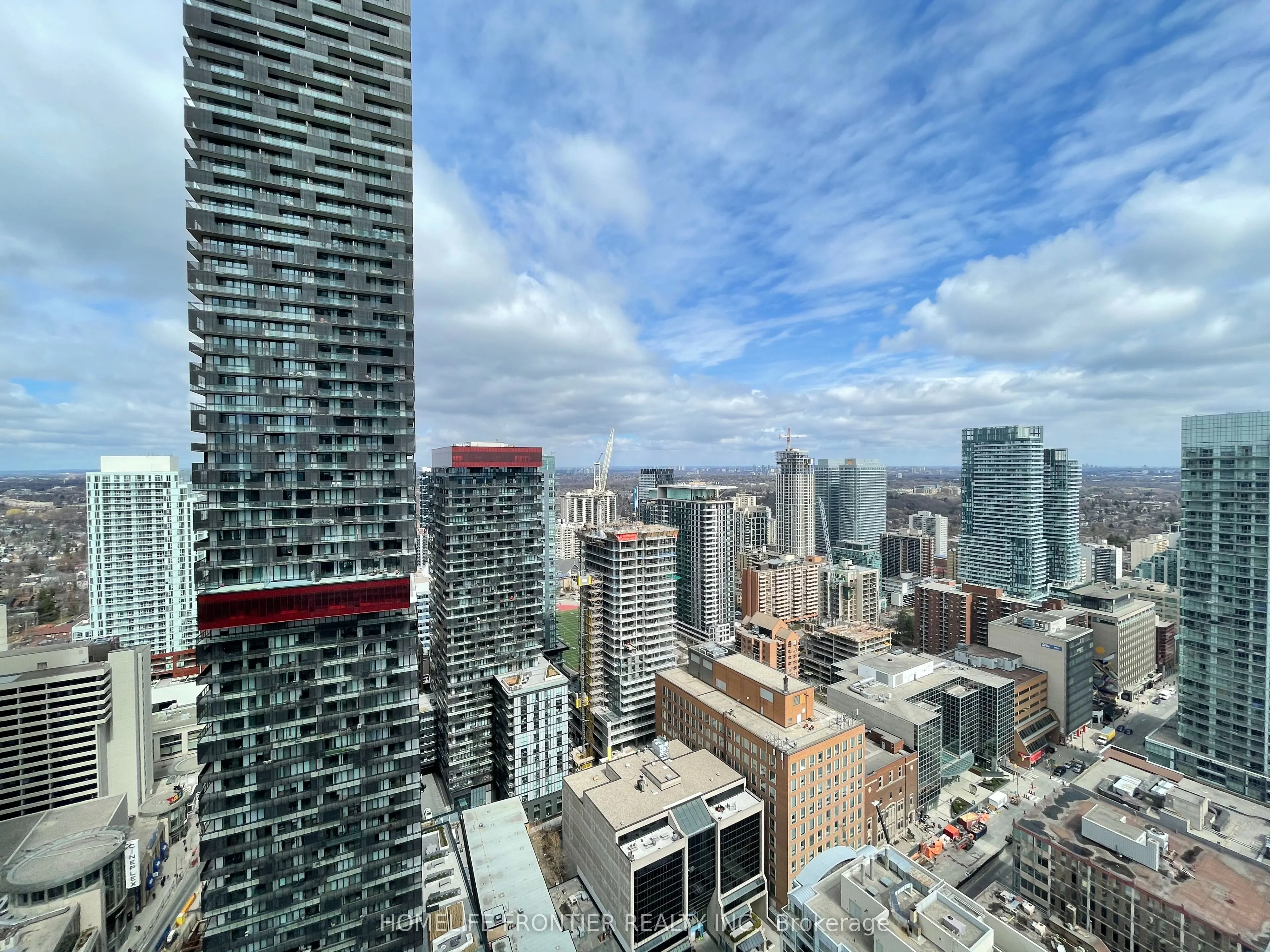 2221 Yonge Street, #3501
