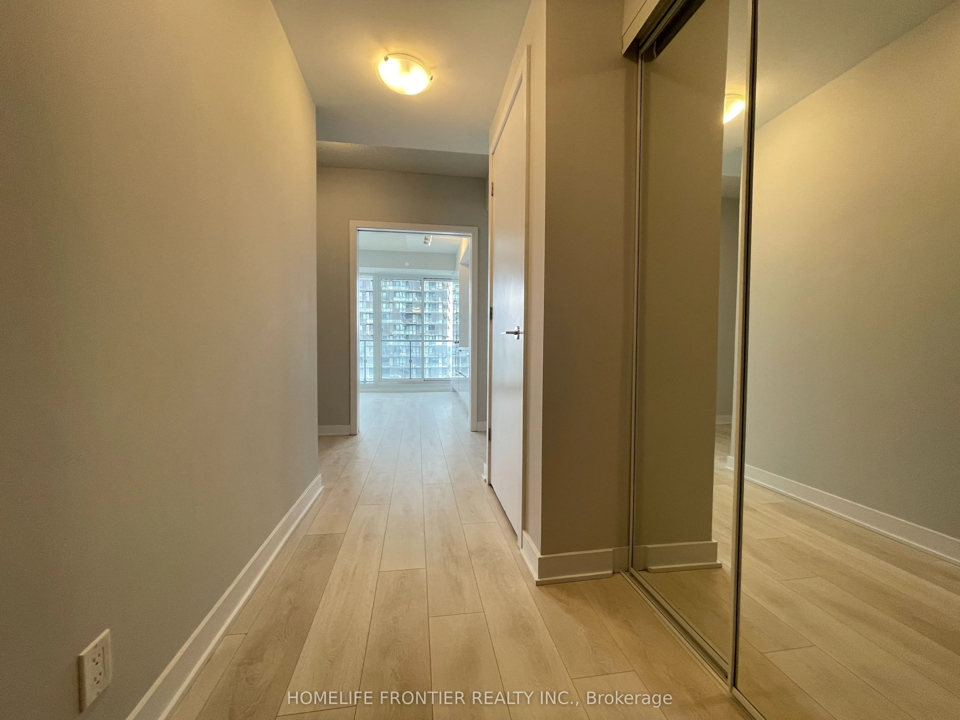 2221 Yonge Street, #3501