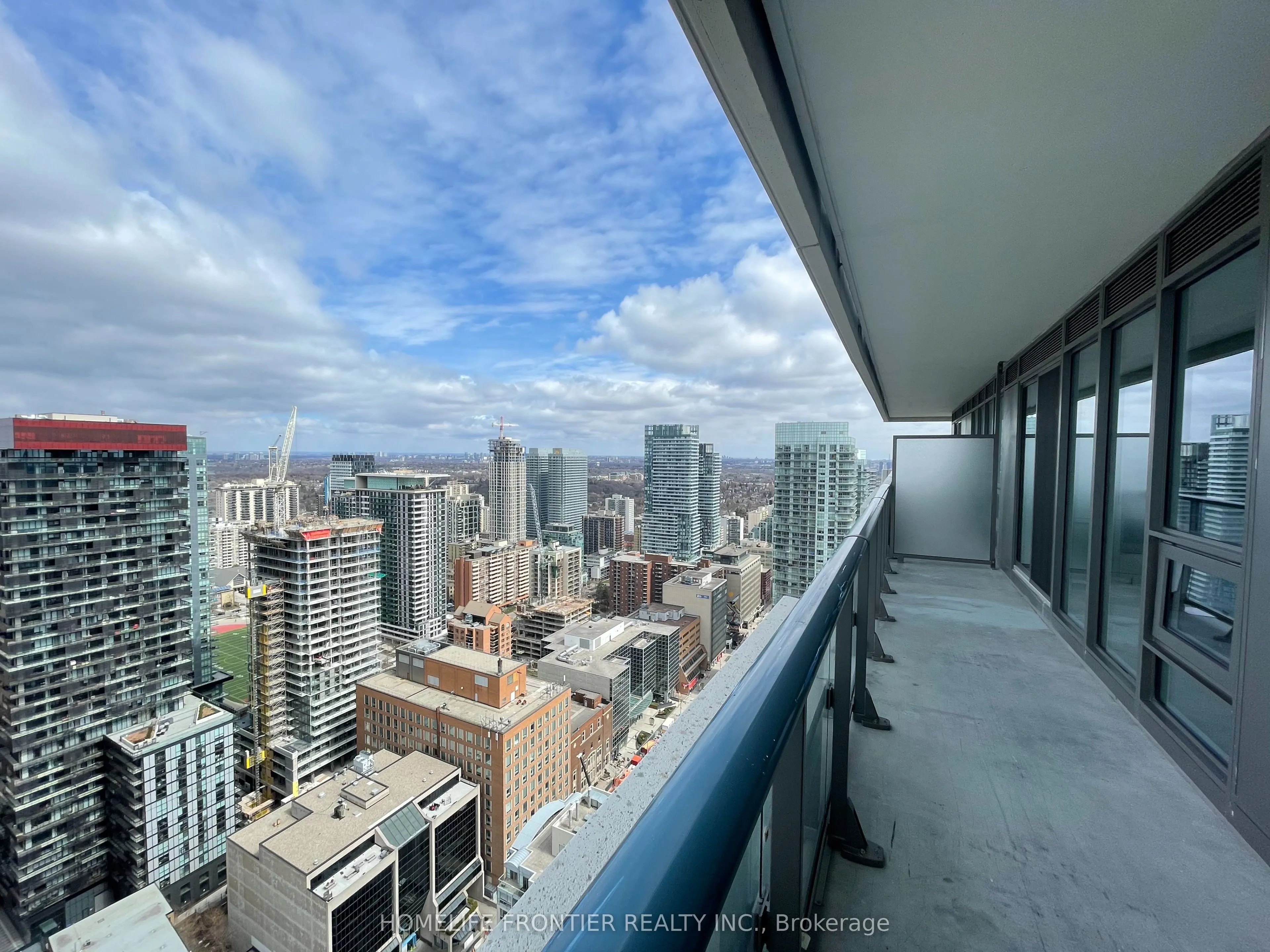 2221 Yonge Street, #3501