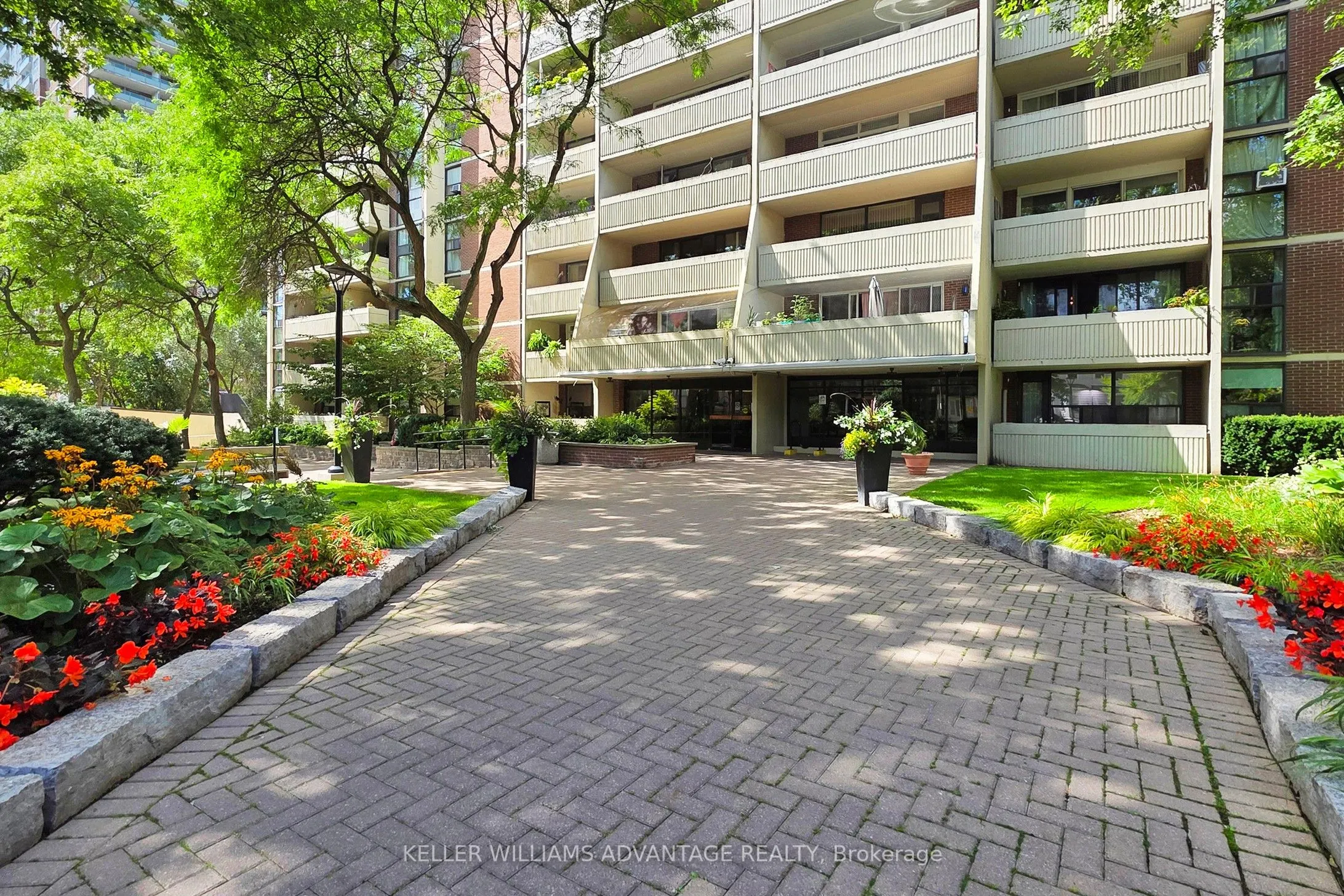 40 Homewood Avenue, #3109