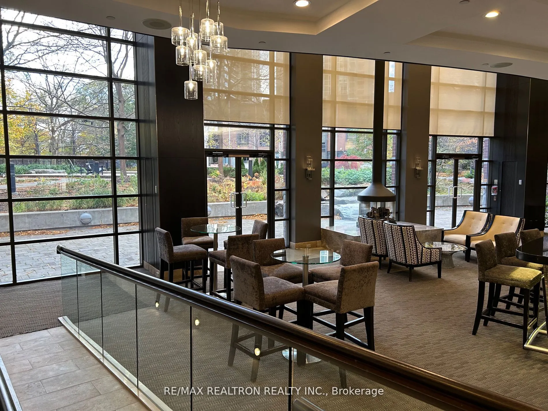 33 Sheppard Avenue E, #2912