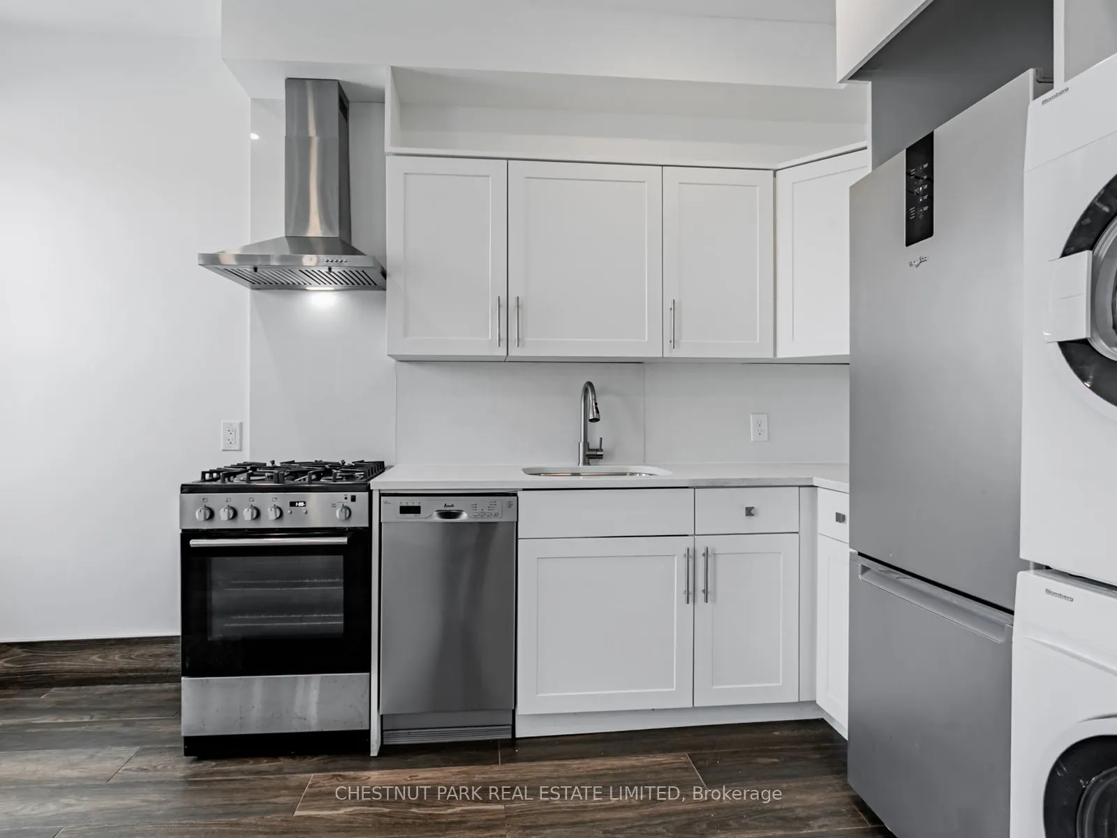 535 Parliament Street, #304A