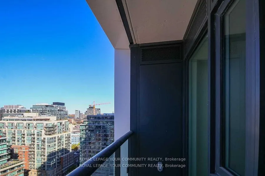 158 Front Street E, #1705