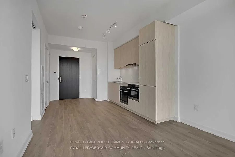 158 Front Street E, #1705
