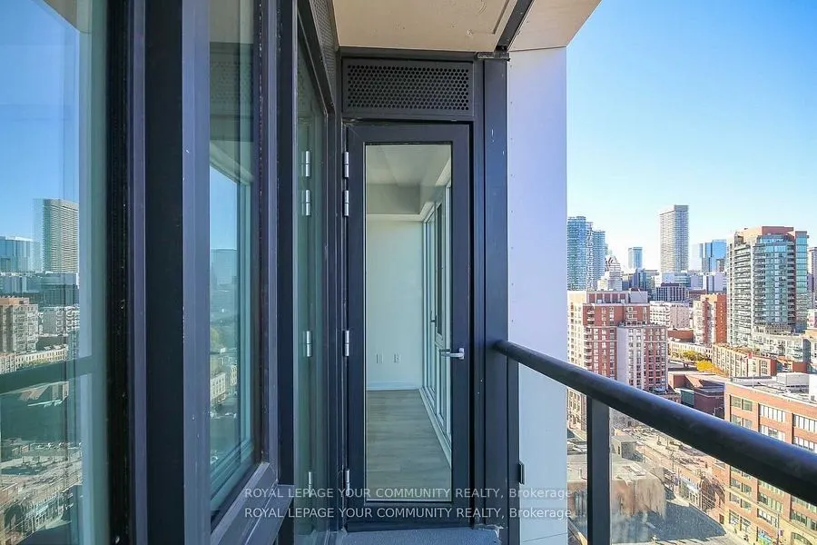 158 Front Street E, #1705