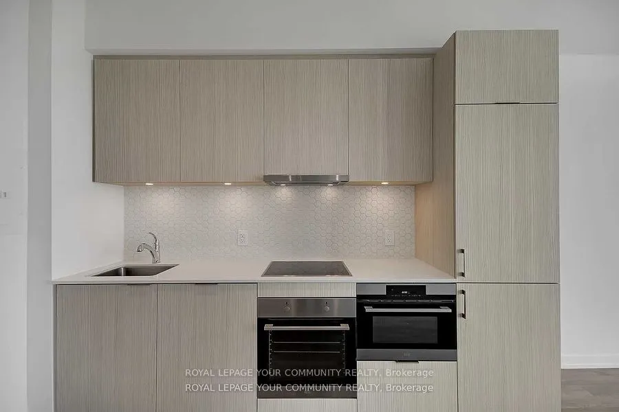 158 Front Street E, #1705