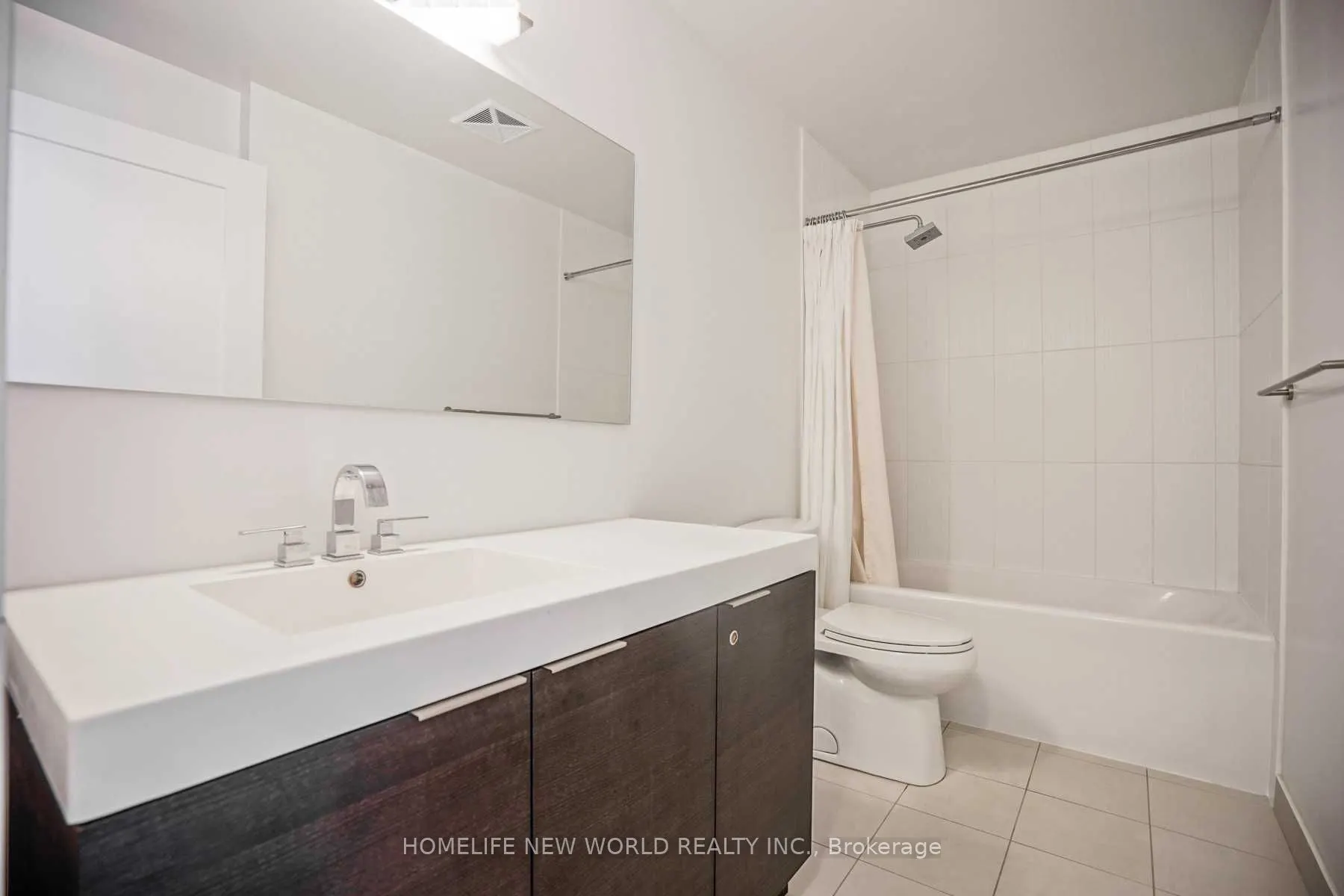 318 Richmond Street W, #2708