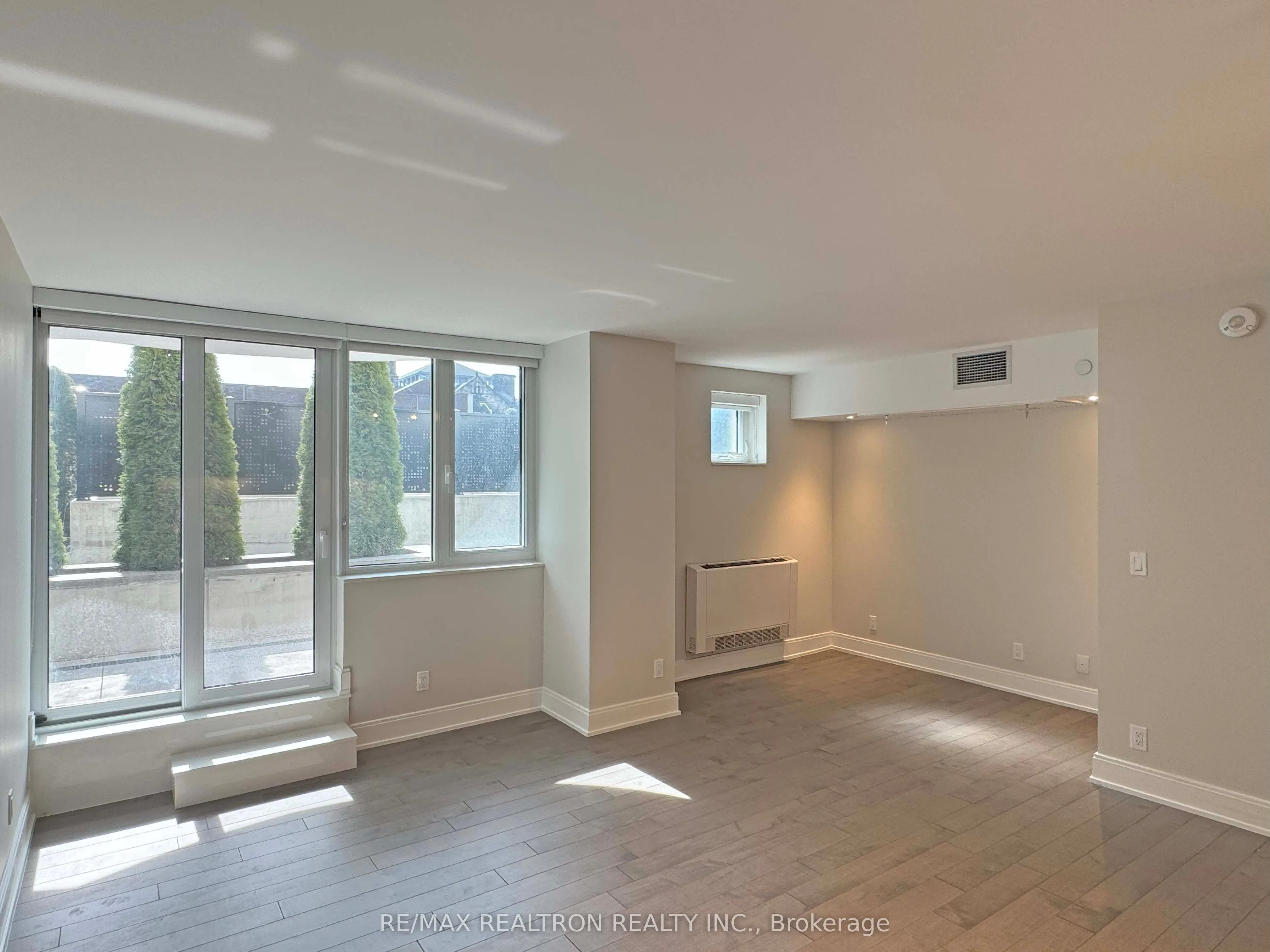 11 Walmer Road, #709