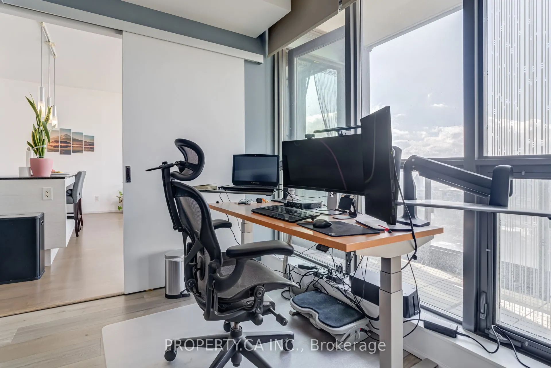 8 Charlotte Street, #3207