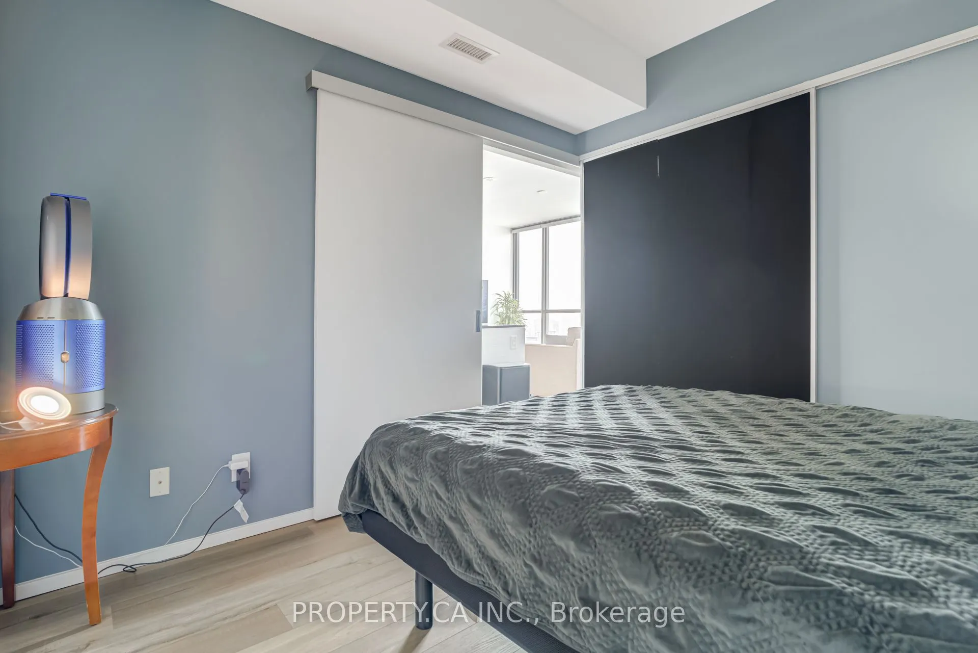 8 Charlotte Street, #3207