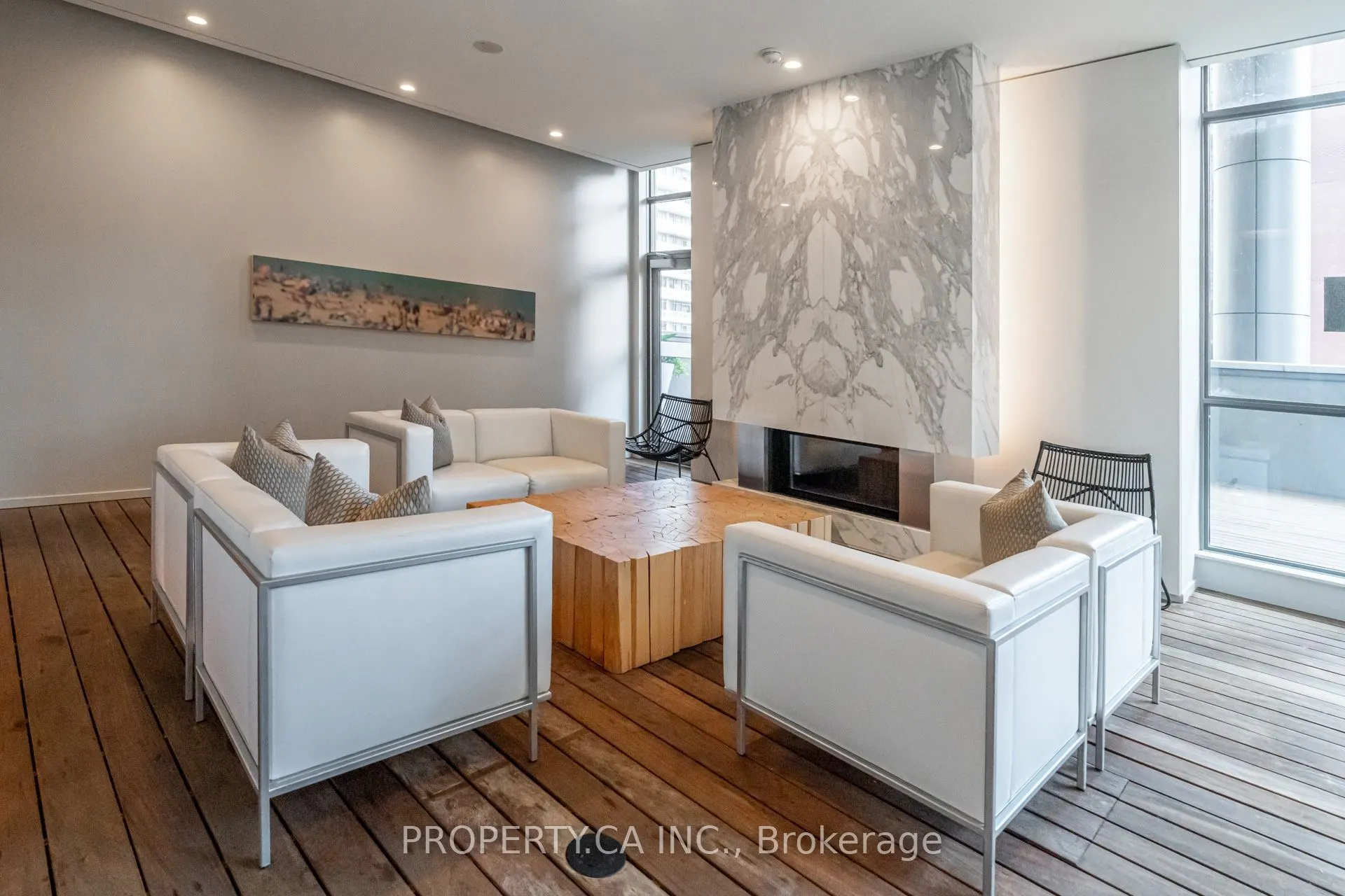8 Charlotte Street, #3207