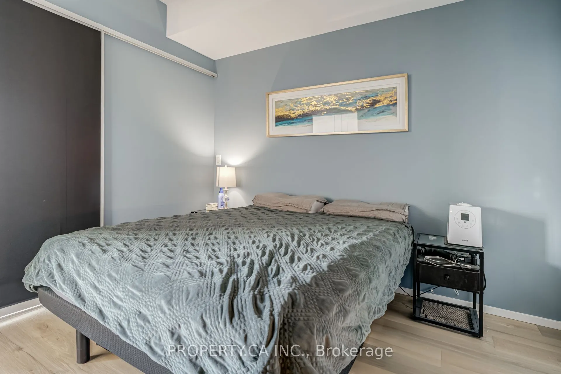 8 Charlotte Street, #3207