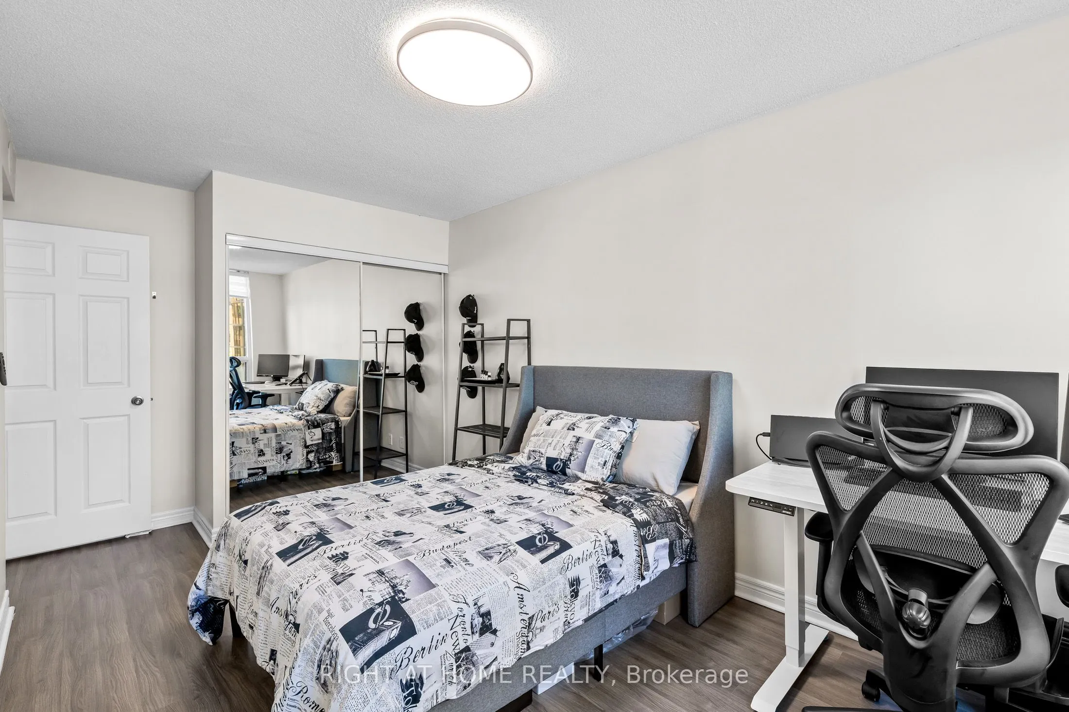 23 Hollywood Avenue, #503