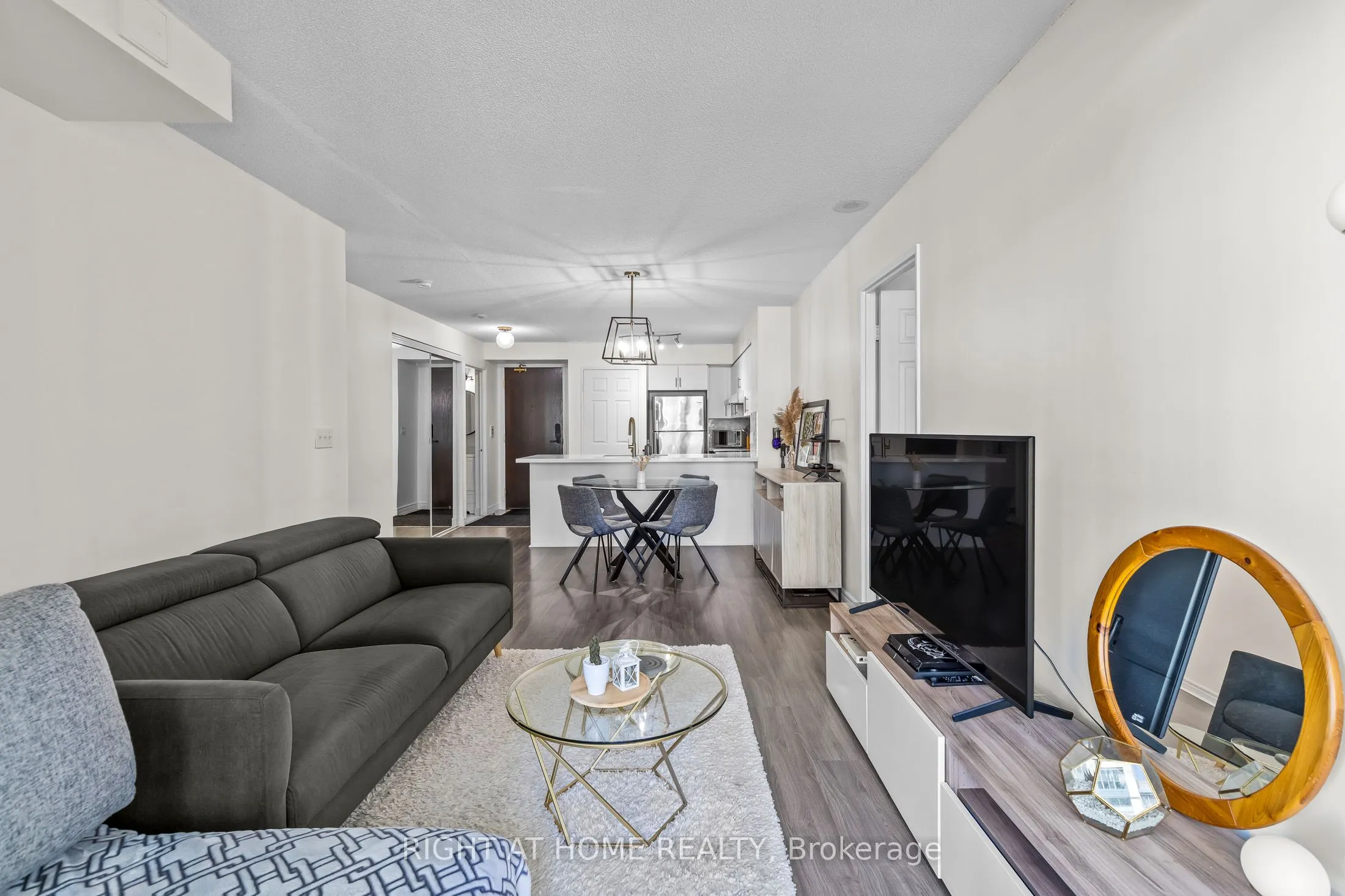 23 Hollywood Avenue, #503
