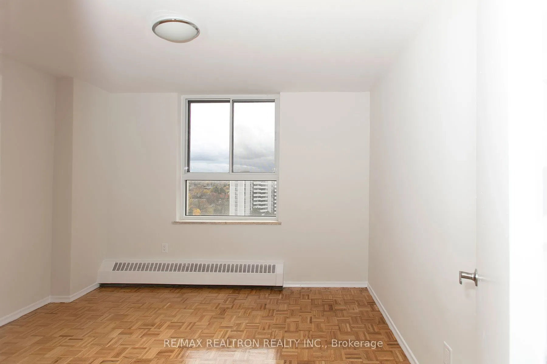 6200 Bathurst Street, #1411
