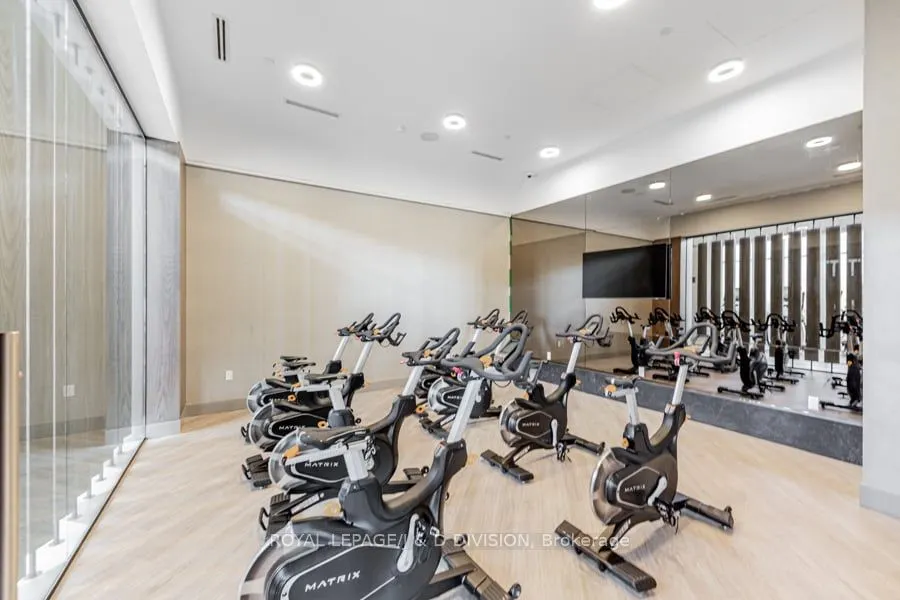 30 Inn On The Park Drive, #4301