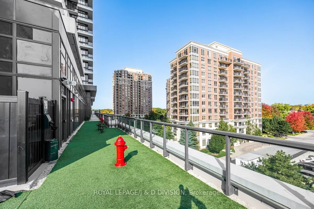 30 Inn On The Park Drive, #4301