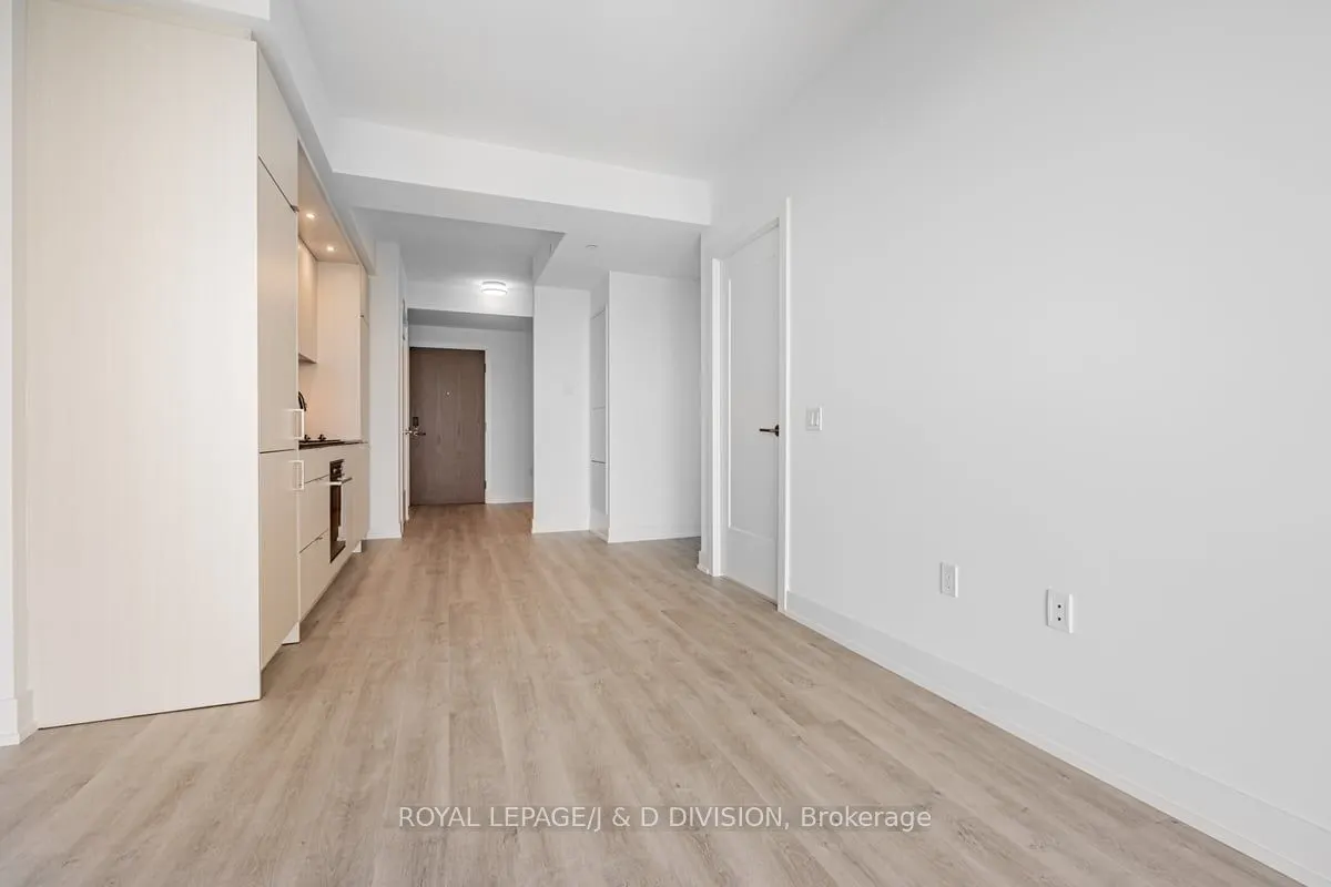 30 Inn On The Park Drive, #4301