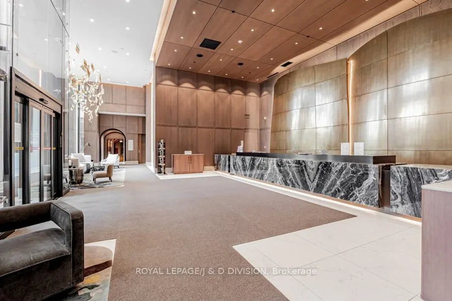 30 Inn On The Park Drive, #4301