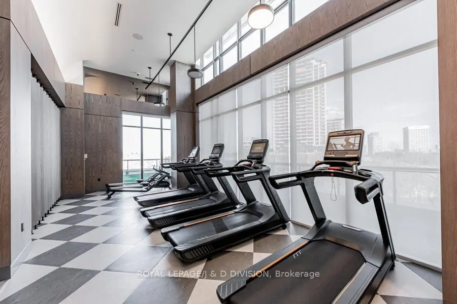 30 Inn On The Park Drive, #4301
