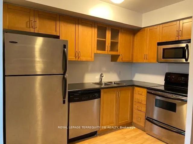 46 Western Battery Road, #823
