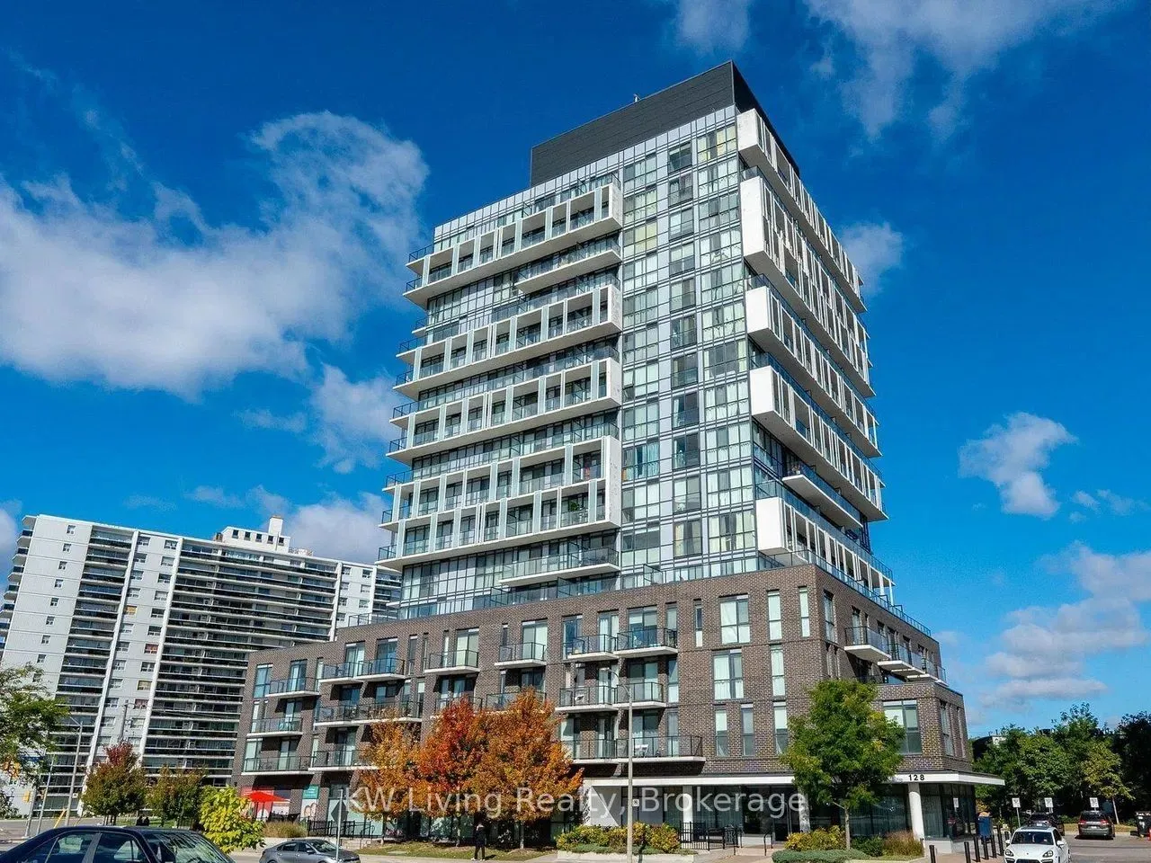 128 Fairview Mall Drive, #1609