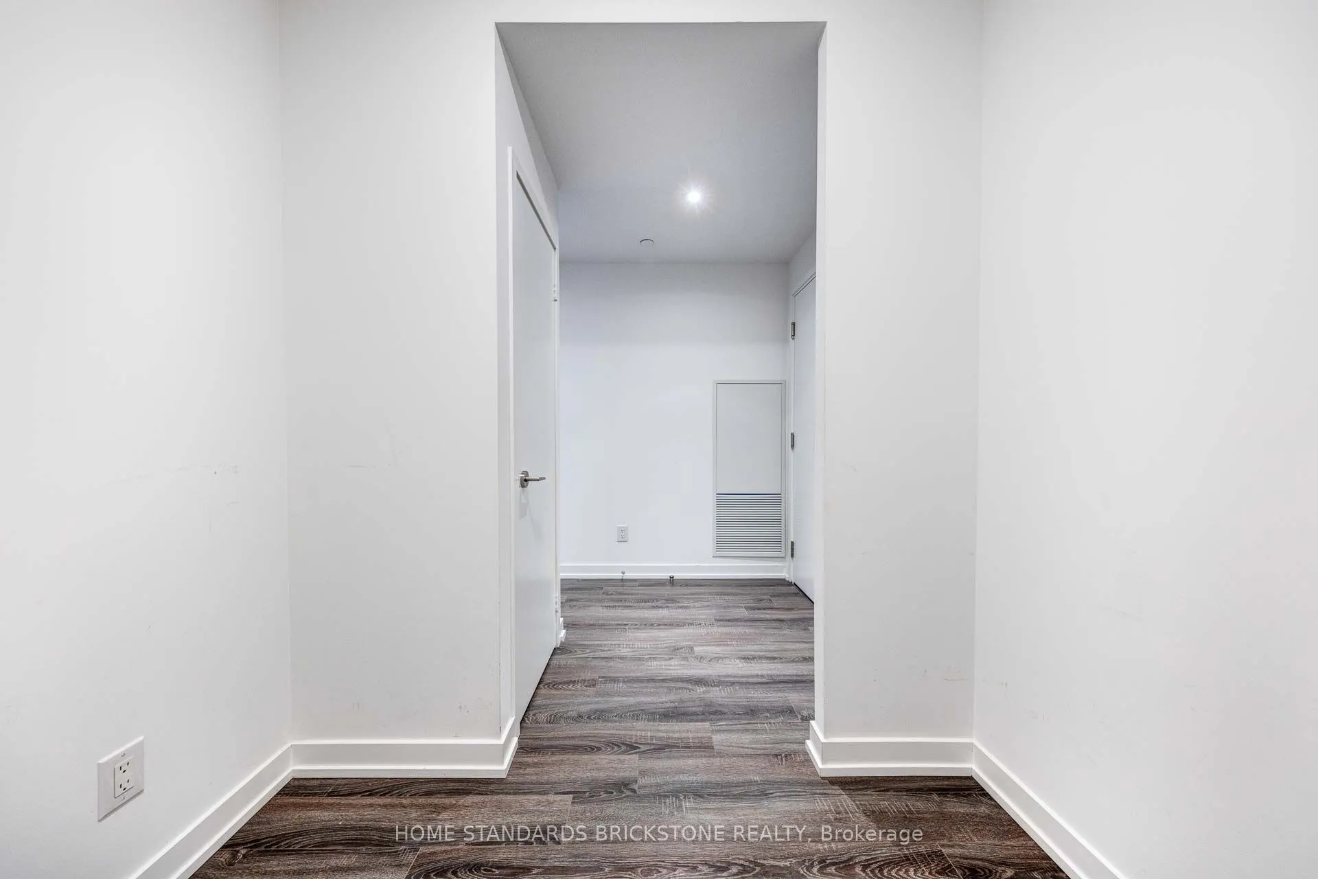 20 Edward Street, #510