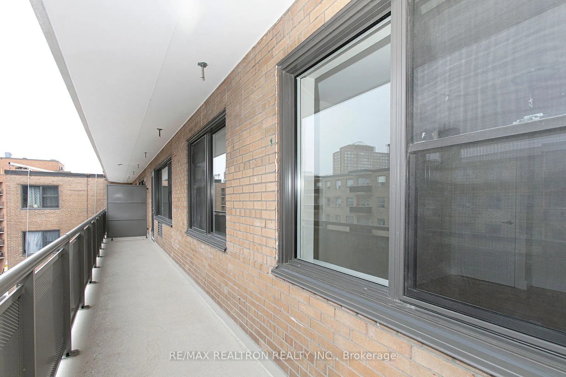 2 Grandstand Place, #207