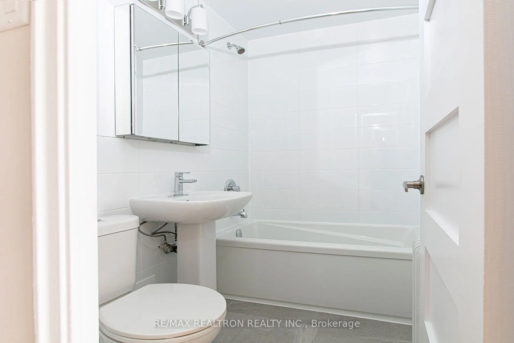 2 Grandstand Place, #207