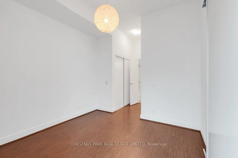 112 George Street, #S704