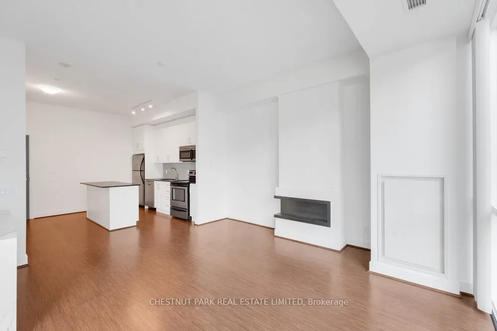 112 George Street, #S704