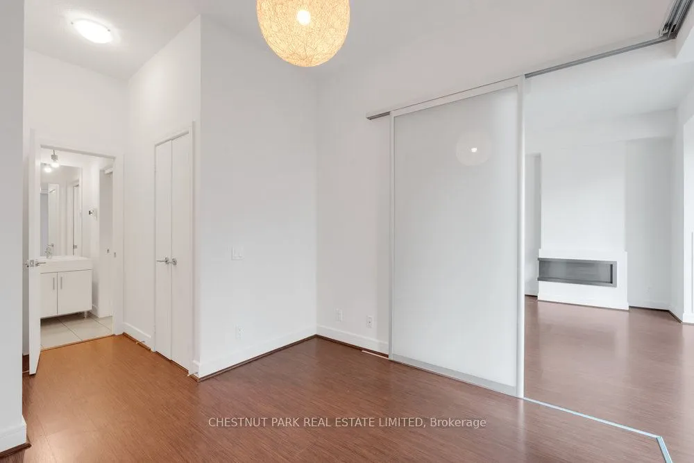 112 George Street, #S704