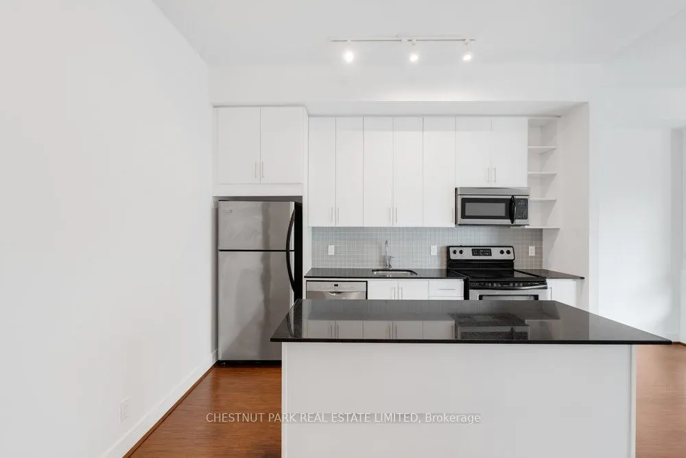 112 George Street, #S704