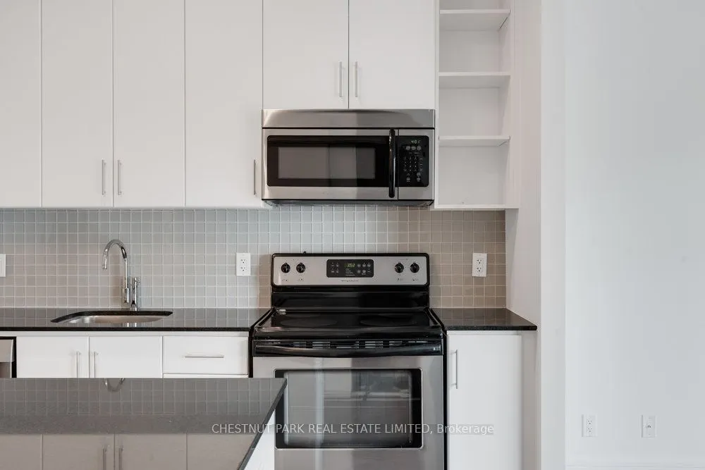 112 George Street, #S704