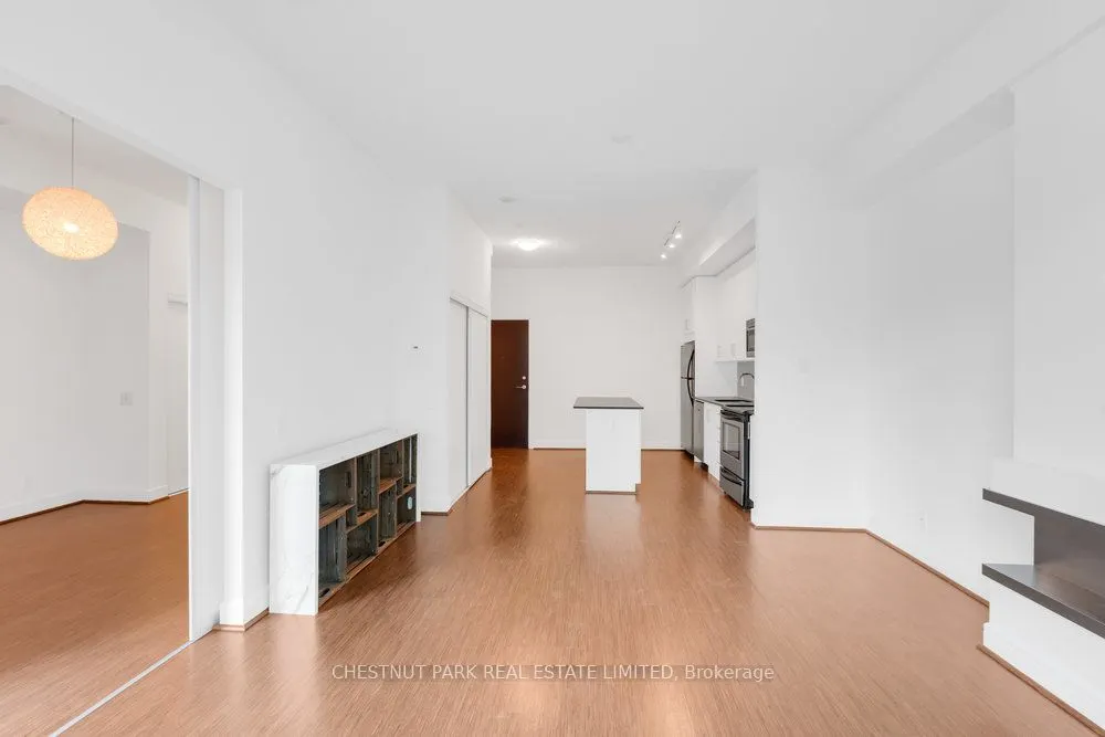 112 George Street, #S704