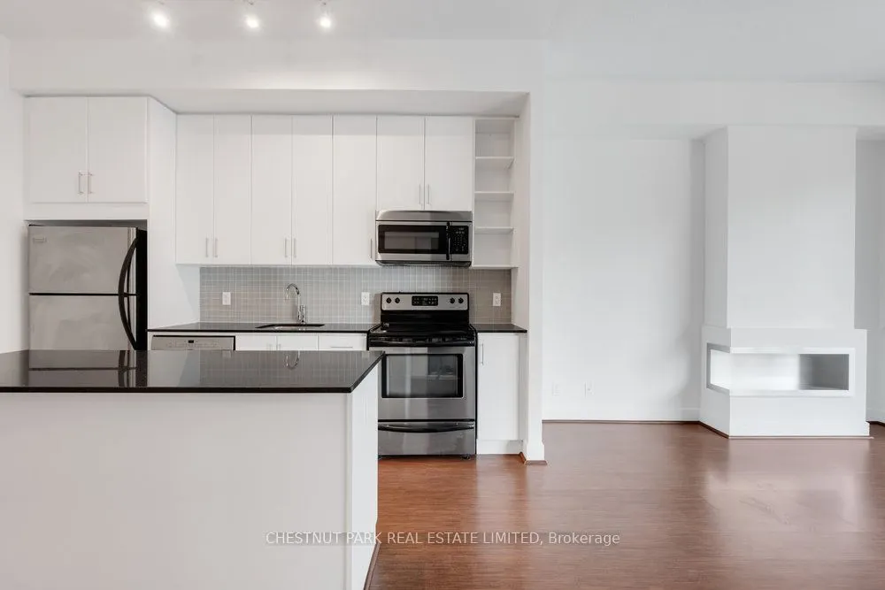 112 George Street, #S704