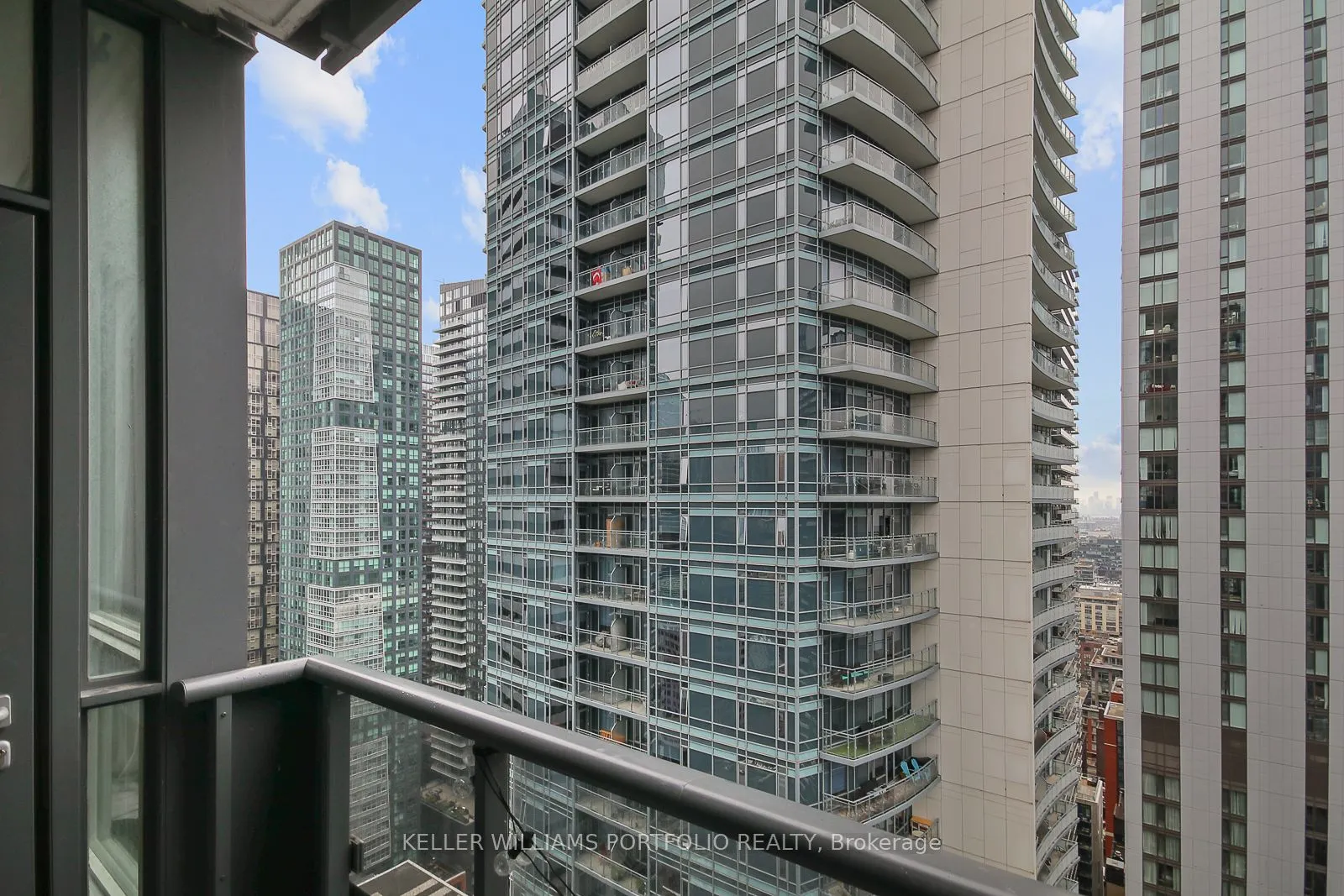 295 Adelaide Street W