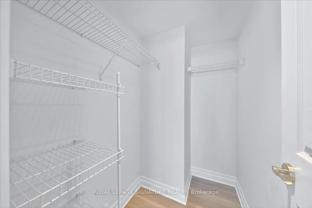 25 Greenview Avenue, #1520