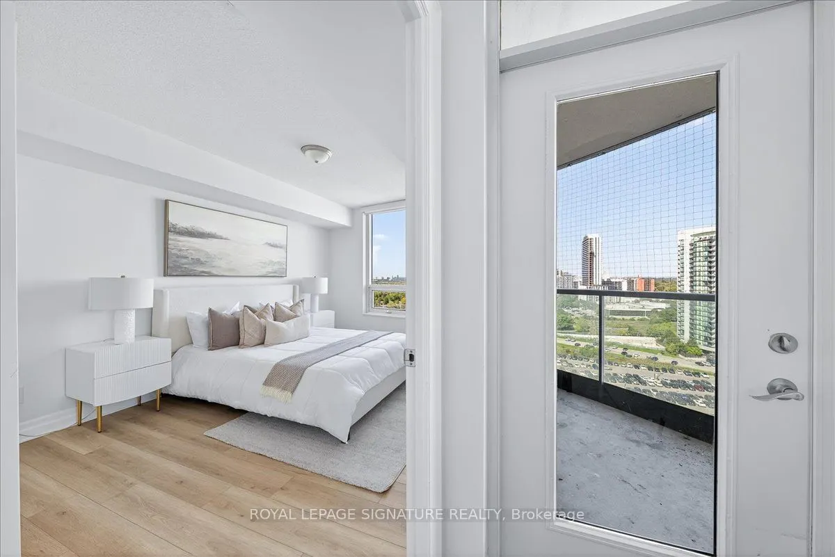 25 Greenview Avenue, #1520